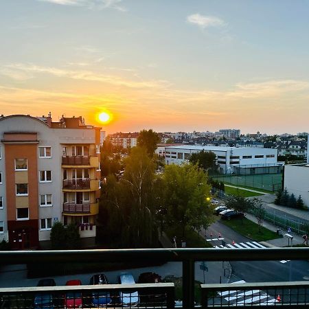 Апартаменты Oxford Bridge Prestige Варшава Экстерьер фото