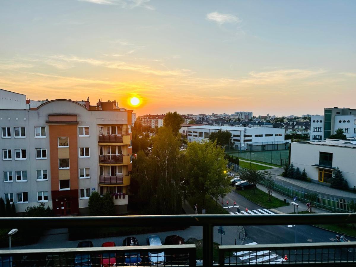 Апартаменты Oxford Bridge Prestige Варшава Экстерьер фото